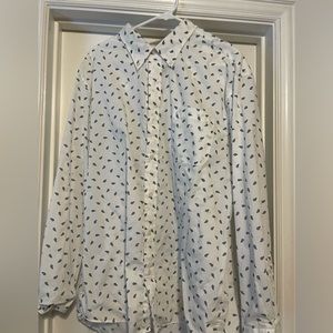 Mens Saddlebred button down shirt. Worn once. Excellent condition!